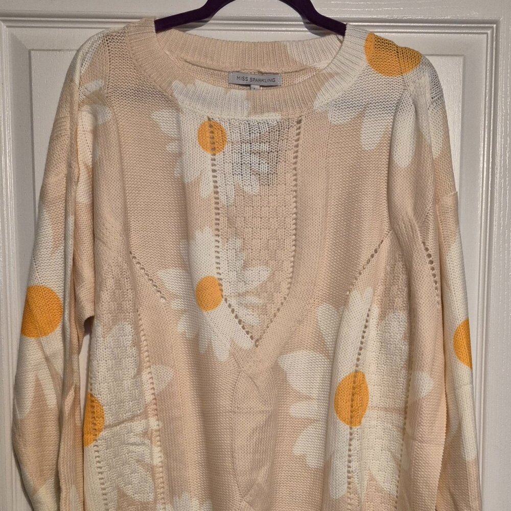 NEW Floral Knitted Sweater Peach Miss Sparkling